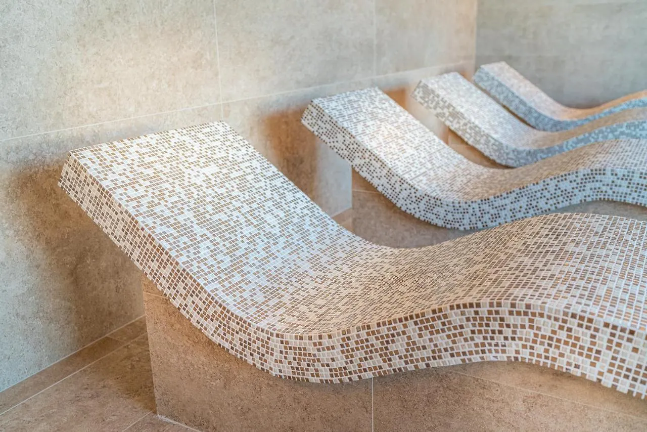 The One Caorle - Hotel & Apartments