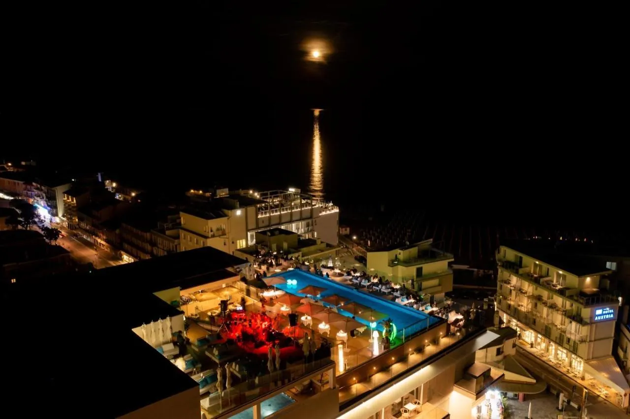 The One Caorle - Hotel & Apartments 5*,