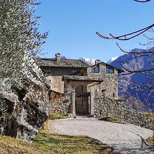 Borgo Selvapiana Ferienhaus Morbegno